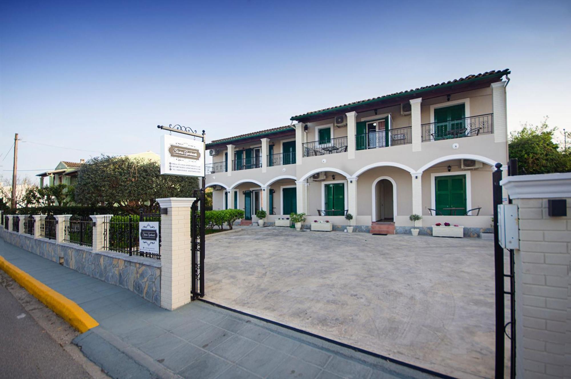 Stavros Apartments Kontokali Next To Gouvia Marina Exterior photo